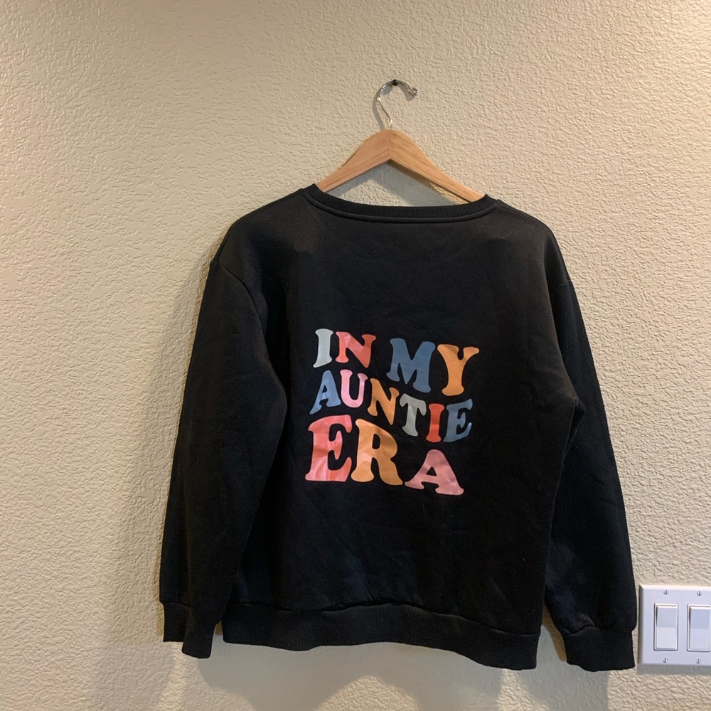 Black Graphic Women's Sweater